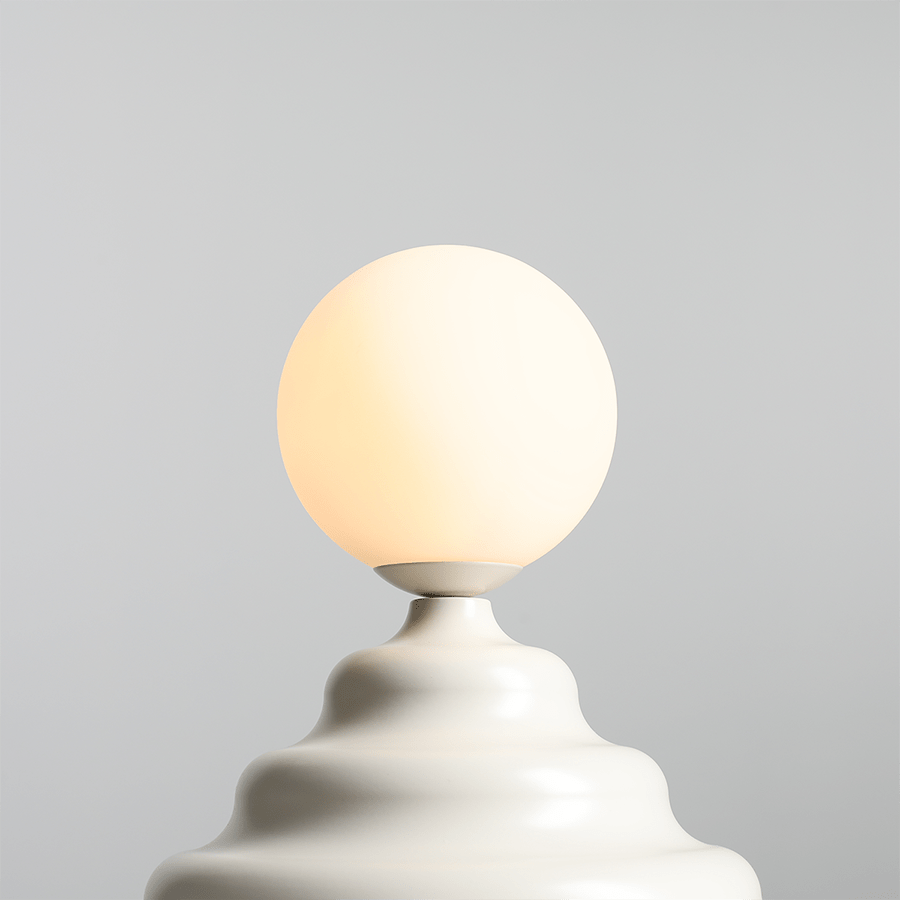 WAVE WALL LIGHT CREAM - DYKE & DEAN