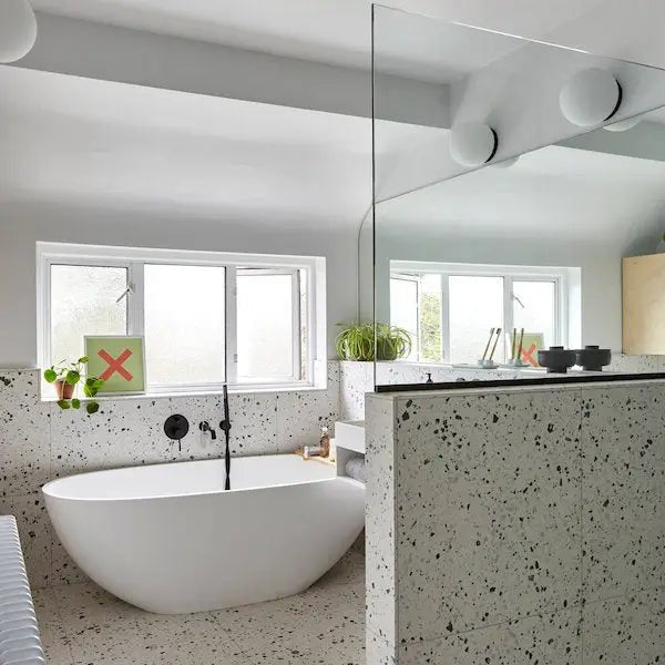 1930S END OF TERRACE, SOUTH EAST LONDON | LIGHTING SUPPLY | INTERIOR BY K SPACE, PHOTOGRAPHY BY KASIA FISZER - DYKE & DEAN