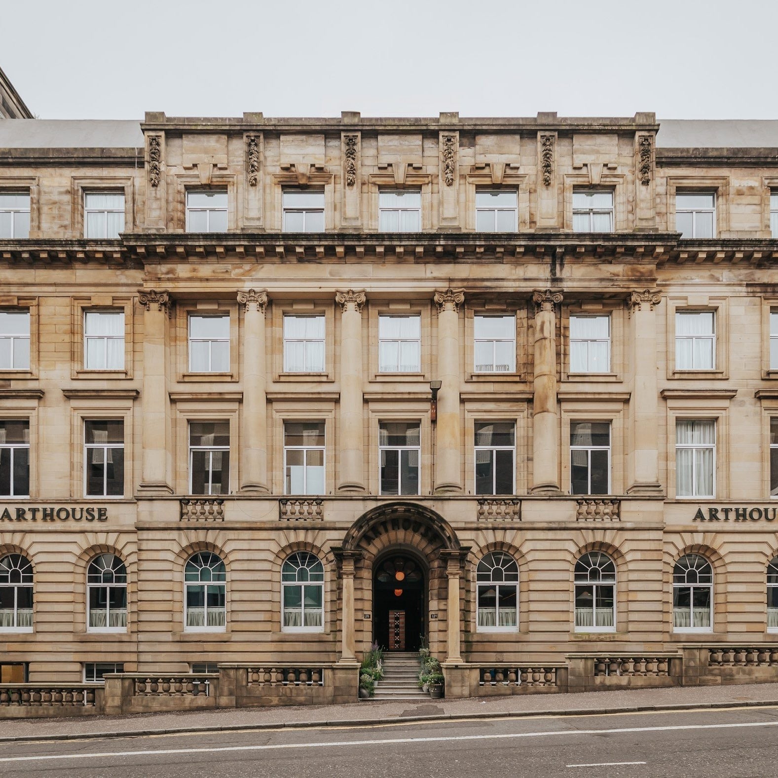 GLASGOW ARTHOUSE HOTEL | LIGHTING BY DYKE & DEAN | DESIGN BY A-NRD