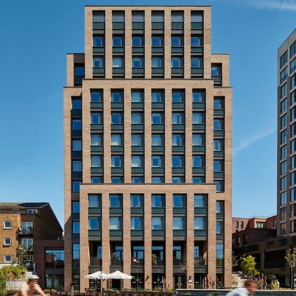 MASON & FIFTH WESTBOURNE PARK, LONDON | LIGHTING SUPPLY | PHOTOGRAPHY BY ADAM FIRMAN - DYKE & DEAN