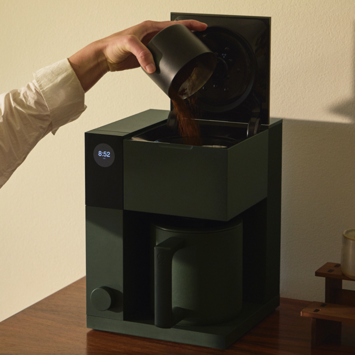 FELLOW WOODLAND GREEN AIDEN PRECISION COFFEE MAKER