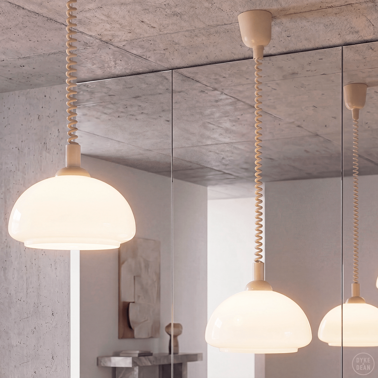 DOME OPALINE RETRACTABLE CORD LIGHT MEDIUM - DYKE & DEAN