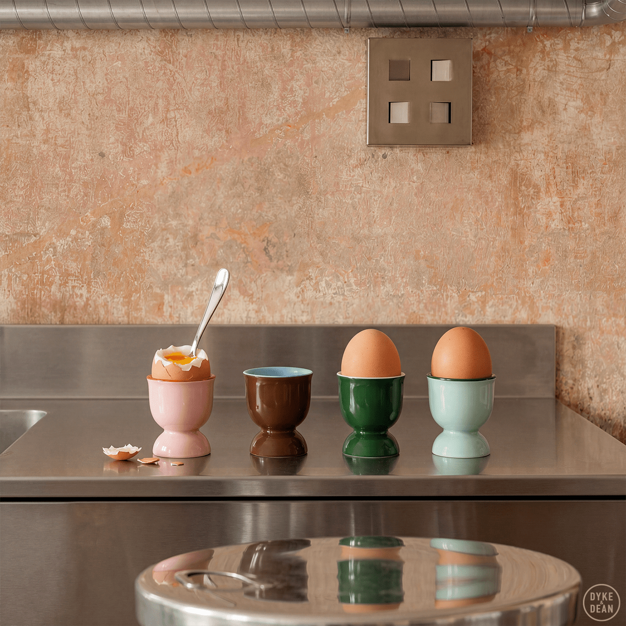 DYKE & DEAN CERAMIC EGG CUP MINT GREEN - DYKE & DEAN
