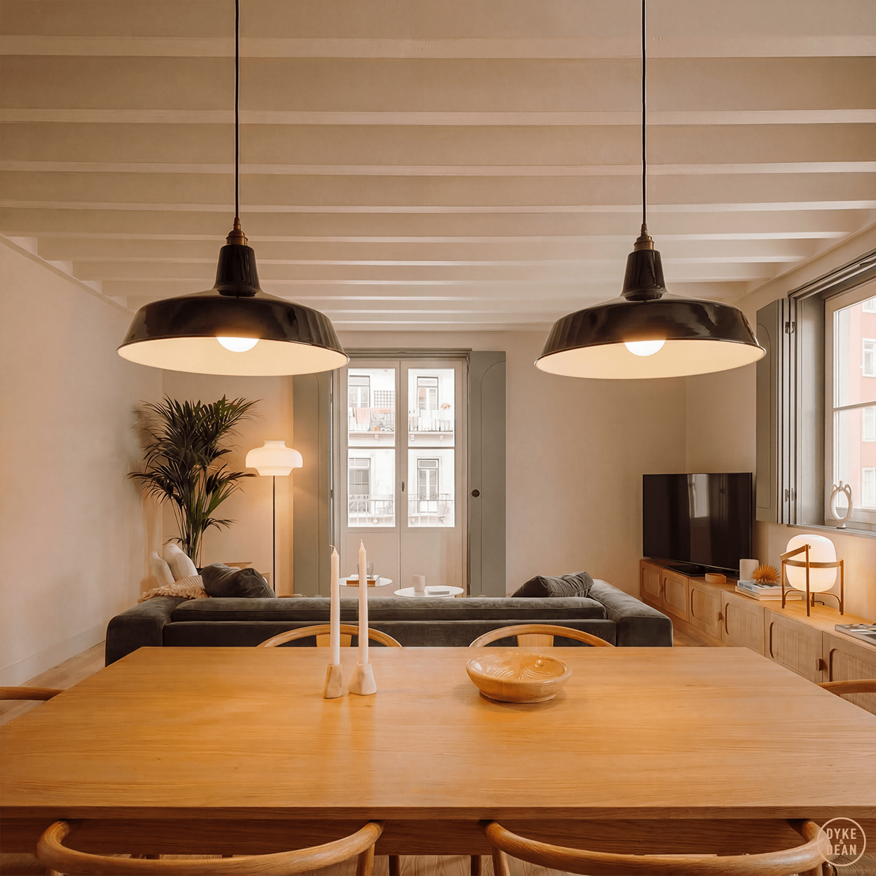 DYKE & DEAN PENDANT LAMPSHADE BLACK WITH BULB HOLDER - DYKE & DEAN