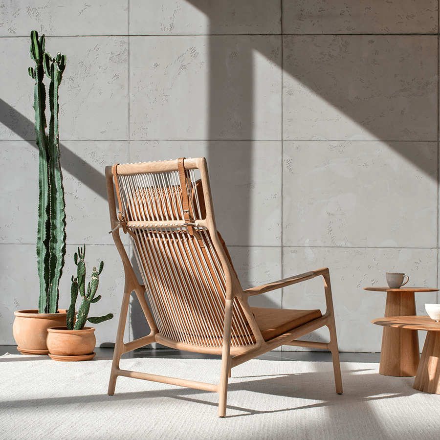 GAZZDA DEDO LOUNGE LEATHER CHAIR WITH HEAD REST OAK - DYKE & DEAN