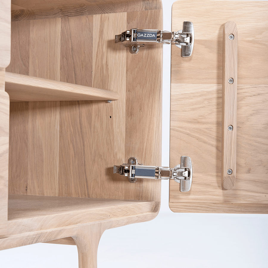 GAZZDA FAWN SIDEBOARD OAK 180 - DYKE & DEAN