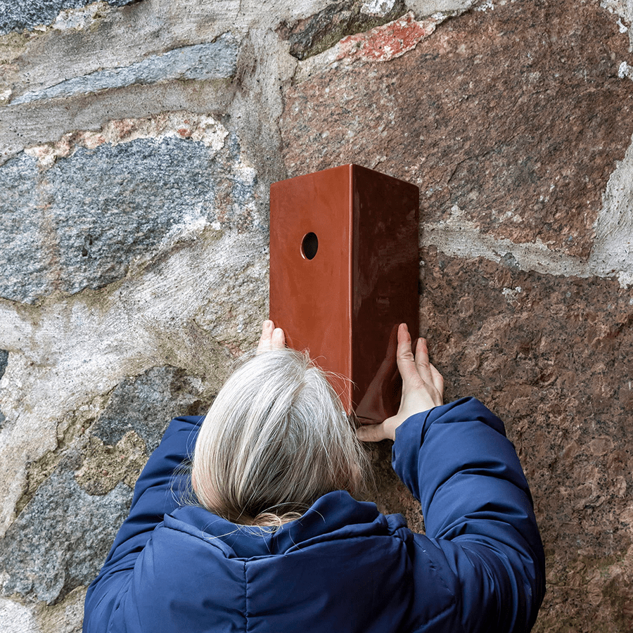 KOTI B PIDAT BIRDHOUSE BRICK RED - DYKE & DEAN