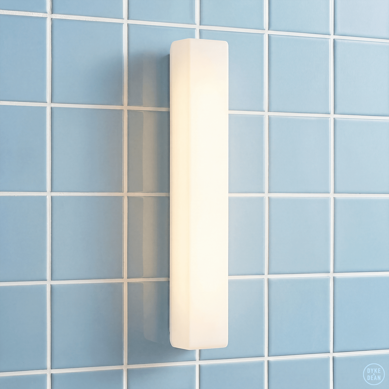 LONG PANEL LIGHT - DYKE & DEAN