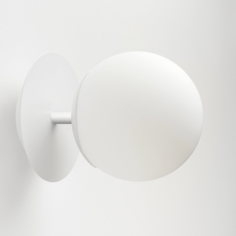 PLAAT C WATERPROOF WALL SCONCE LIGHT - DYKE & DEAN