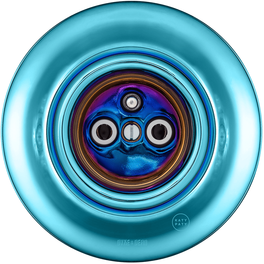 PORCELAIN 2 PIN WALL SOCKET SKY BLUE - DYKE & DEAN