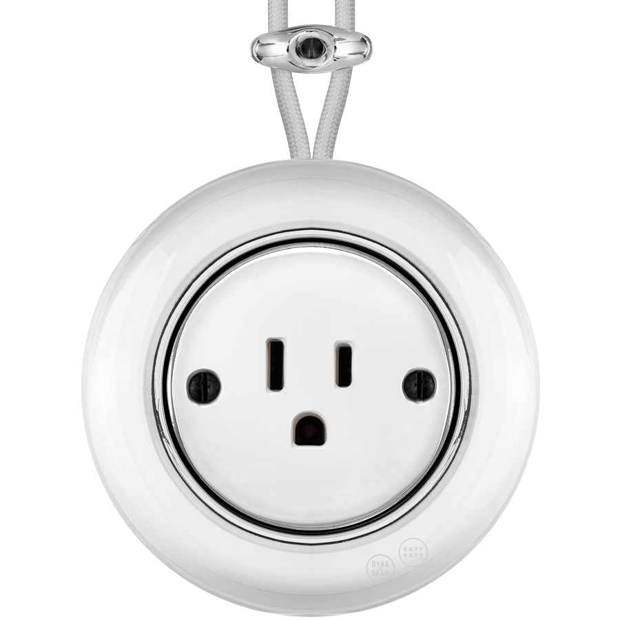 PORCELAIN KATY PATY COLONA ROUND SURFACE MOUNTED USA 15AMP SOCKET CHROME - DYKE & DEAN