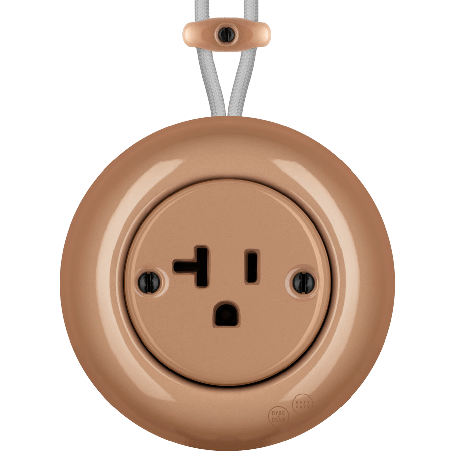 PORCELAIN KATY PATY COLONA ROUND SURFACE MOUNTED USA 20AMP SOCKET DERMA - DYKE & DEAN