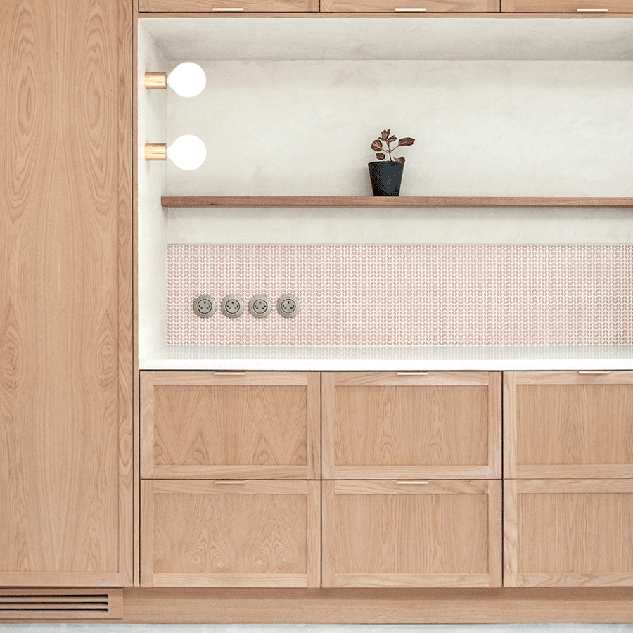 PORCELAIN WALL SOCKET CARROT SCHUKO - DYKE & DEAN