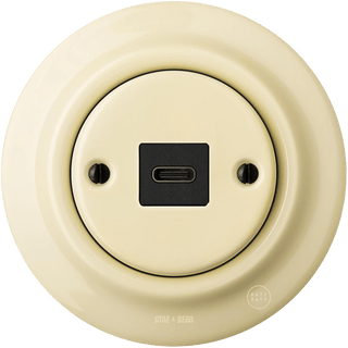 PORCELAIN WALL SOCKET VANILLA USB - C - DYKE & DEAN