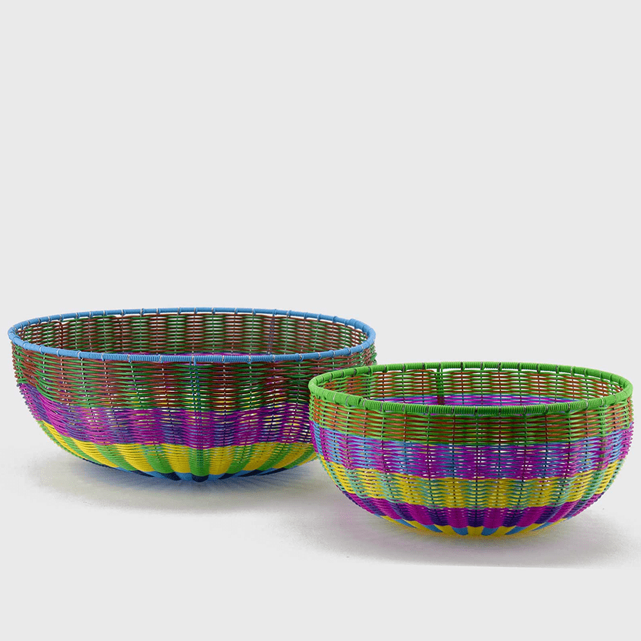 SET OF 2 COLOURFUL MEXICAN FRUIT BOWLS - DYKE & DEAN