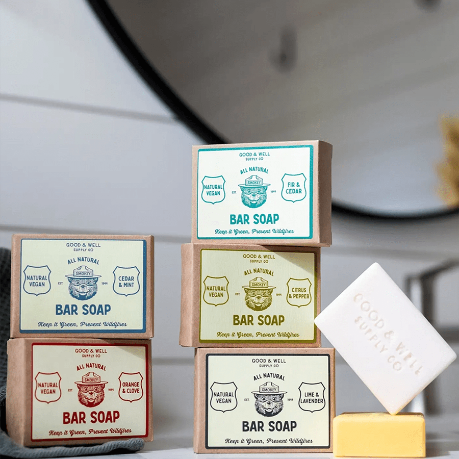 SMOKEY BEAR BAR SOAP ORANGE & CLOVE - DYKE & DEAN