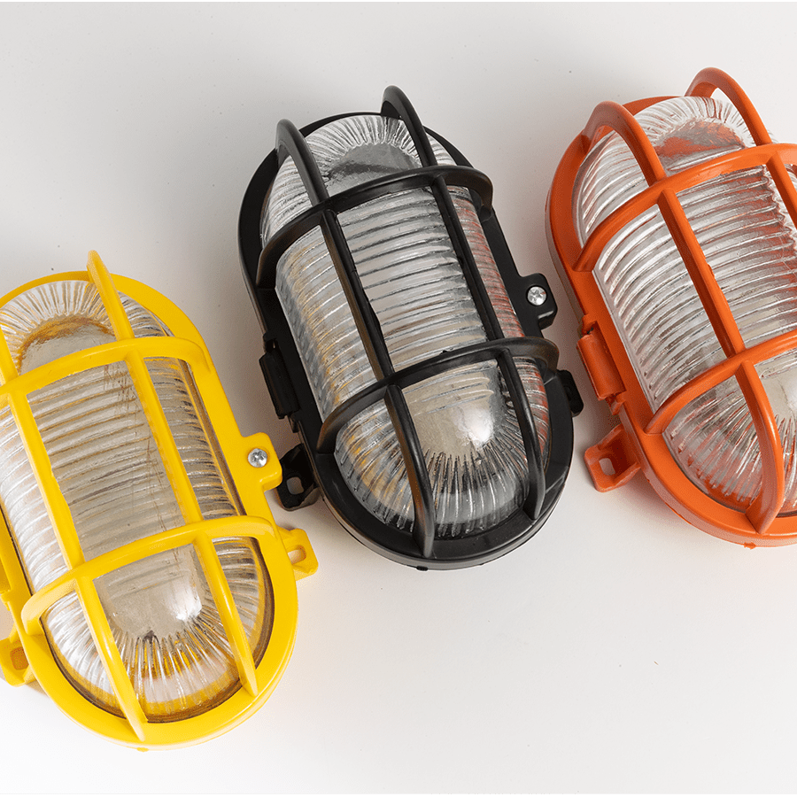 YELLOW OVAL BULKHEAD - DYKE & DEAN