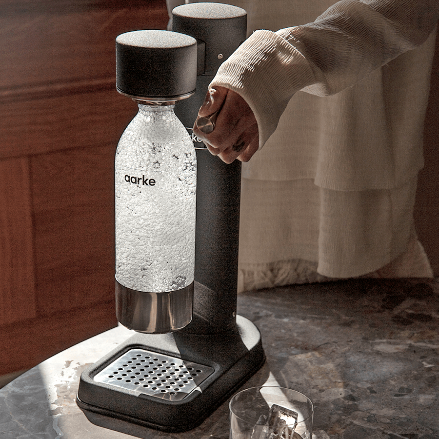 AARKE PET WATER BOTTLE - DYKE & DEAN