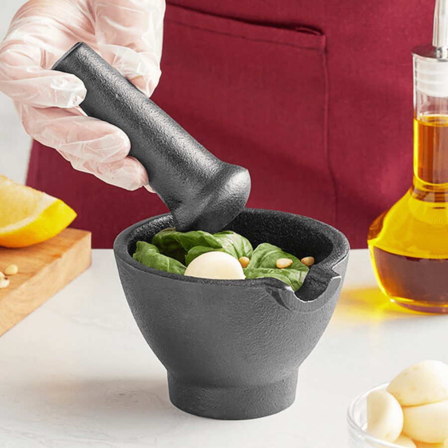 CAST IRON PESTLE & MORTAR - DYKE & DEAN