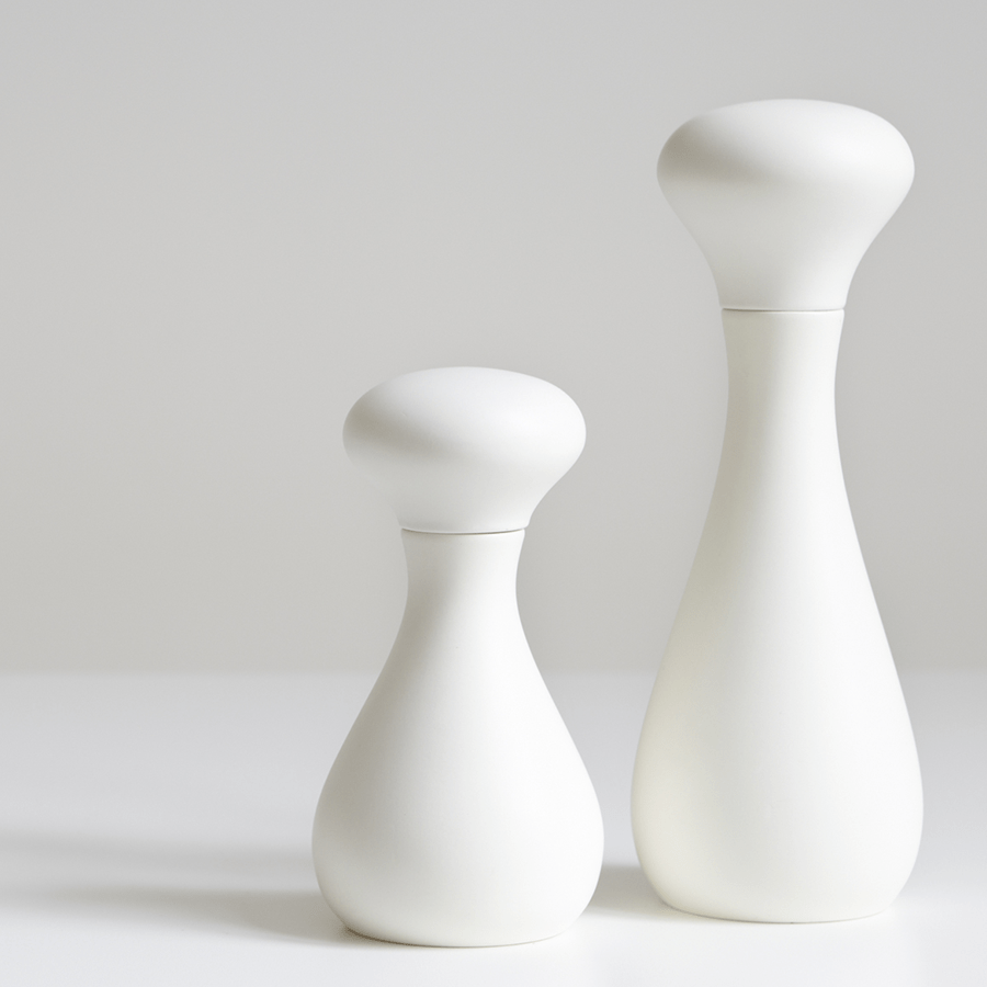 FLO SALT & PEPPER GRINDER WHITE - DYKE & DEAN