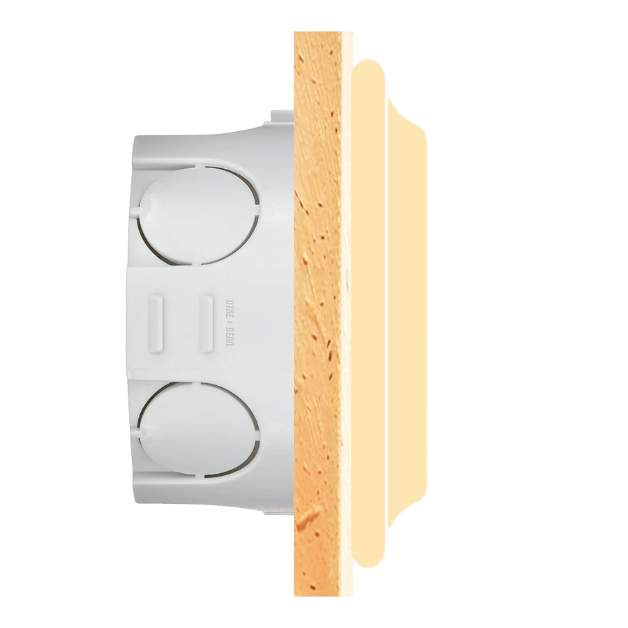 WOODEN PORCELAIN WALL SOCKET NUCMAG UK - DYKE & DEAN